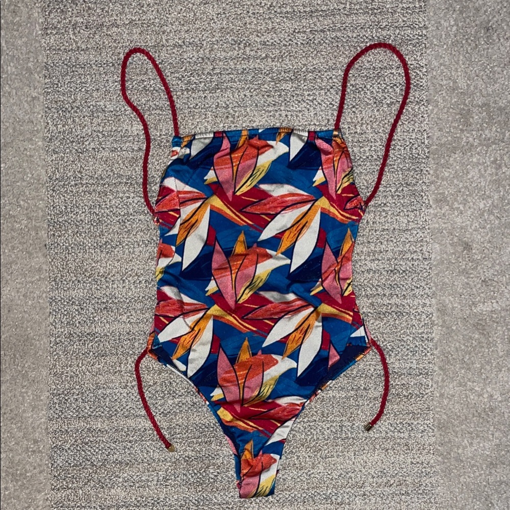 Floral Leaf Print One-Piece Swimsuit in Blue & Red
